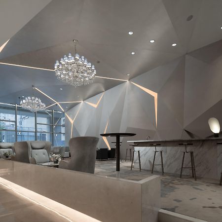 Holiday Inn Beijing Focus Square By Ihg Exterior photo