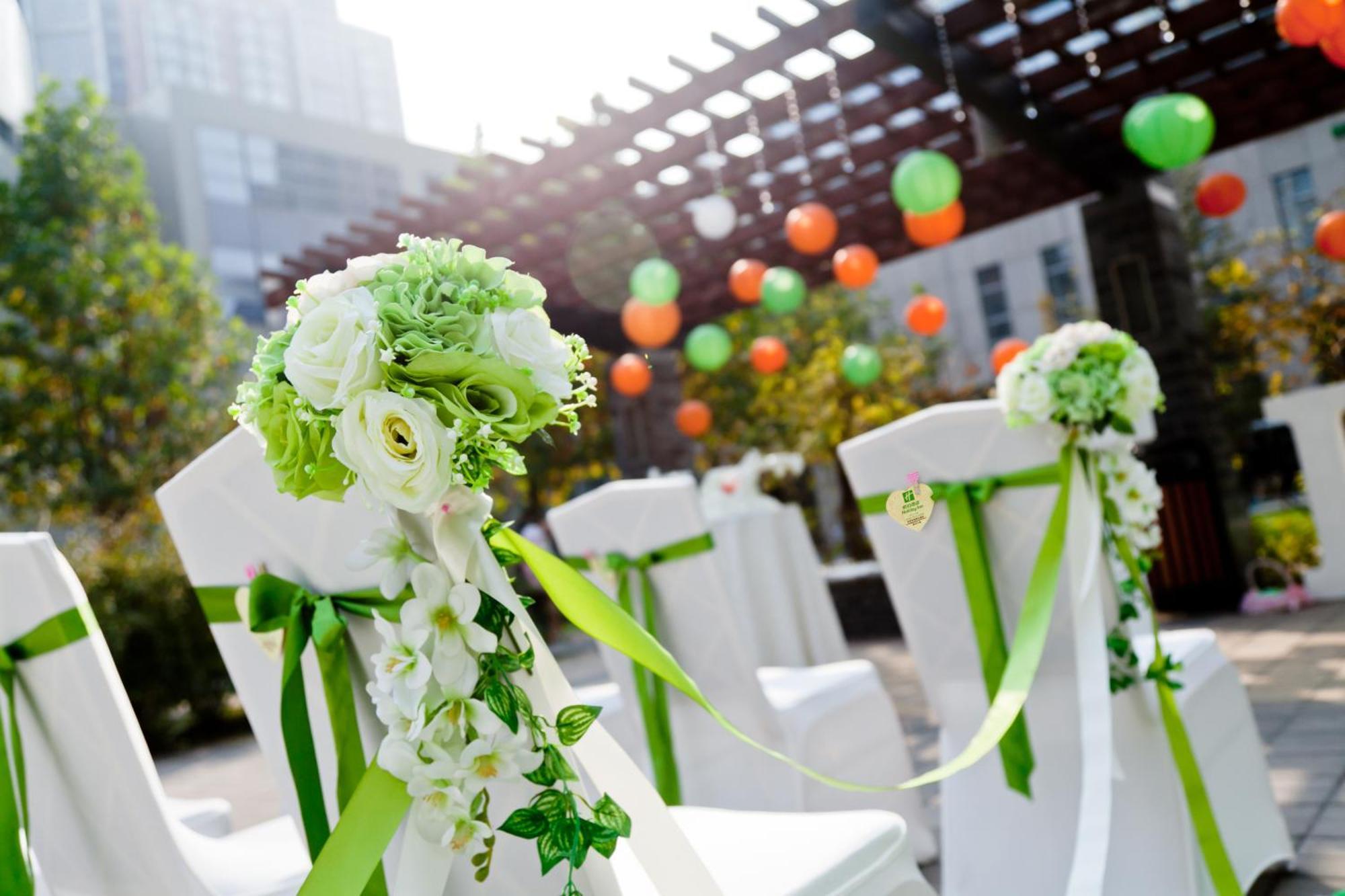 Holiday Inn Beijing Focus Square By Ihg Exterior photo